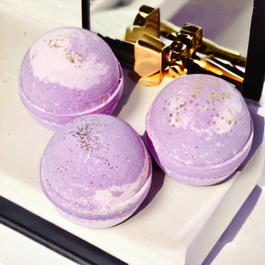 Luxury and Sweet Almond Large Bath Bomb - 8oz Pure Drop