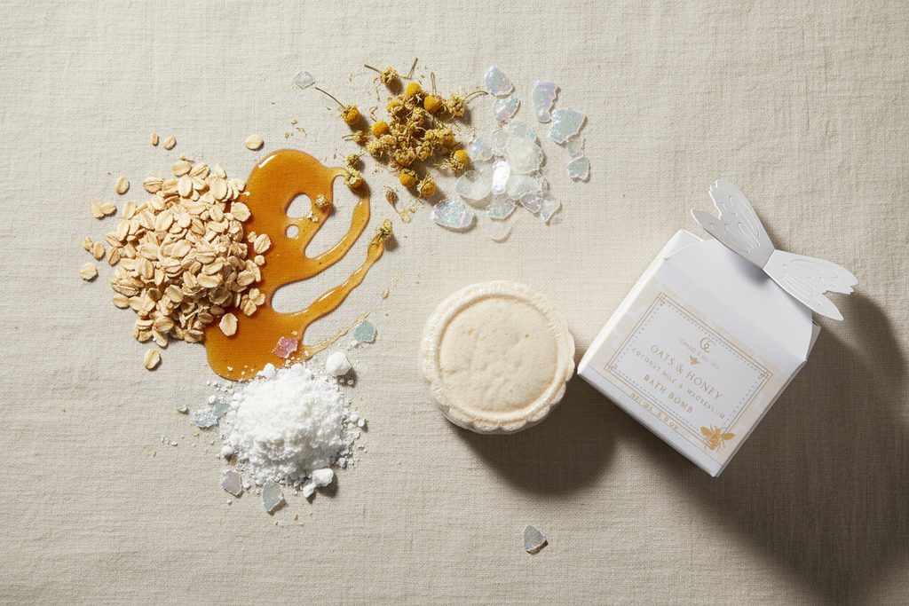 Ingredient Shot – Oats & Honey Bath Bomb